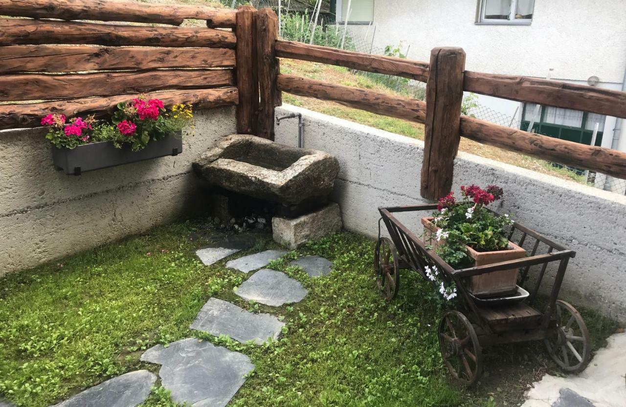 Chez « Adele » Lägenhet Ayent Exteriör bild